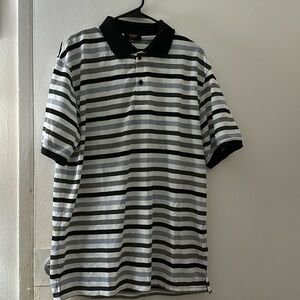 AERO- Men’s 2XL  stripped dress shirt P2P 23.5